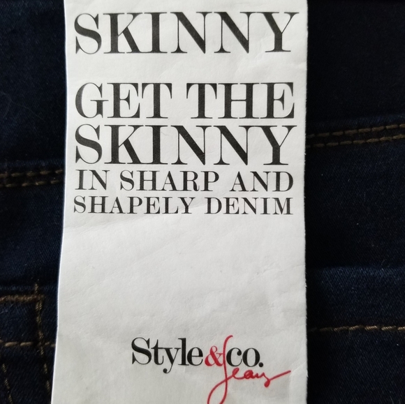 JEANS STYLE & CO Blue Denim Slim Leg 5 Pocket NWT Size 14 - Picture 8 of 15